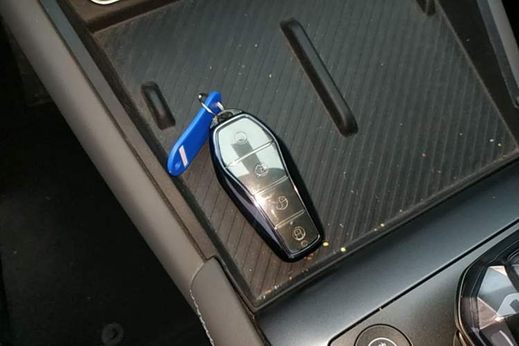 Used BYD Qin L 2024 DM-i 120KM Beyond Model Vehicle Key