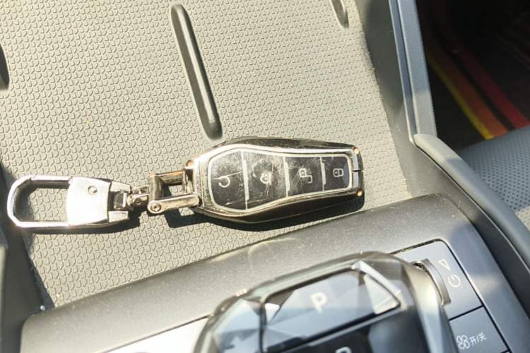 Used BYD Qin L 2024 DM-i 80KM Leading Model Vehicle Key