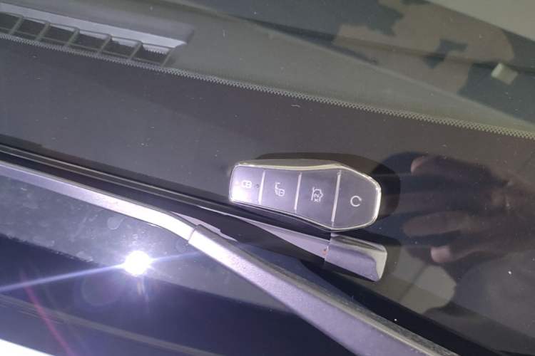 Used BYD Qin L 2024 DM-i 80KM Leading Model Vehicle Key