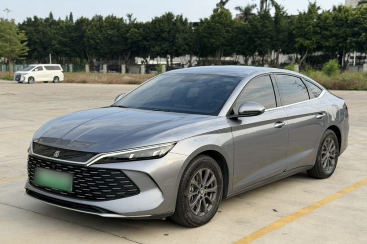 BYD Qin L 2024 DM-i 80KM Leading Model