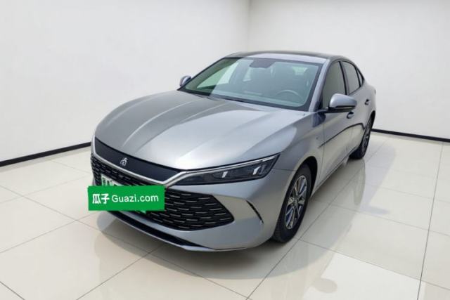 Ojetý BYD Qin L 2024 DM-i 80KM Leading Model