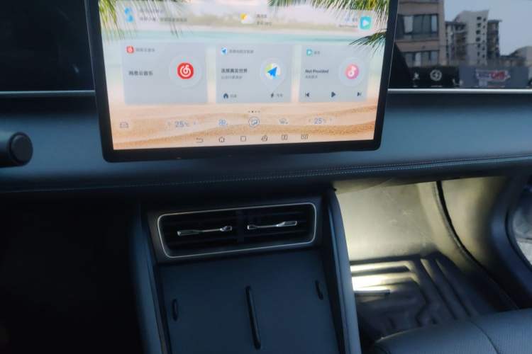 Used BYD Qin L 2024 DM-i 80KM Beyond Model Audio And AC Panel
