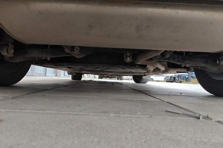 Used BYD Qin L 2024 DM-i 120KM Leading Model Chassis Rear