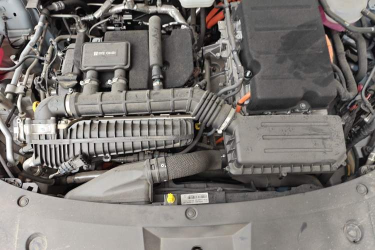 Used BYD Qin L 2024 DM-i 120KM Leading Model Engine Bay