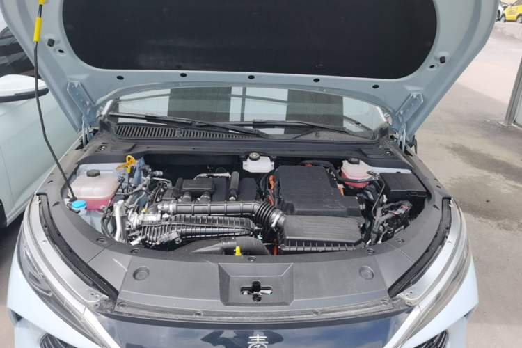 Used BYD Qin L 2024 DM-i 80KM Leading Model Engine Bay