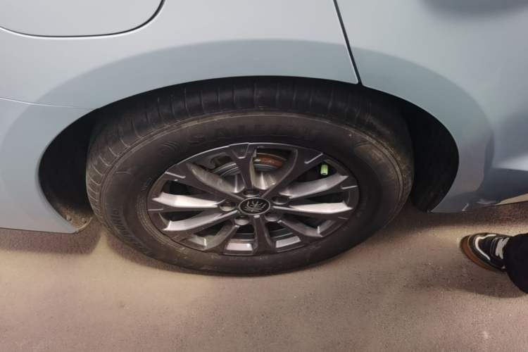 Used BYD Qin L 2024 DM-i 80KM Leading Model Exterior 5