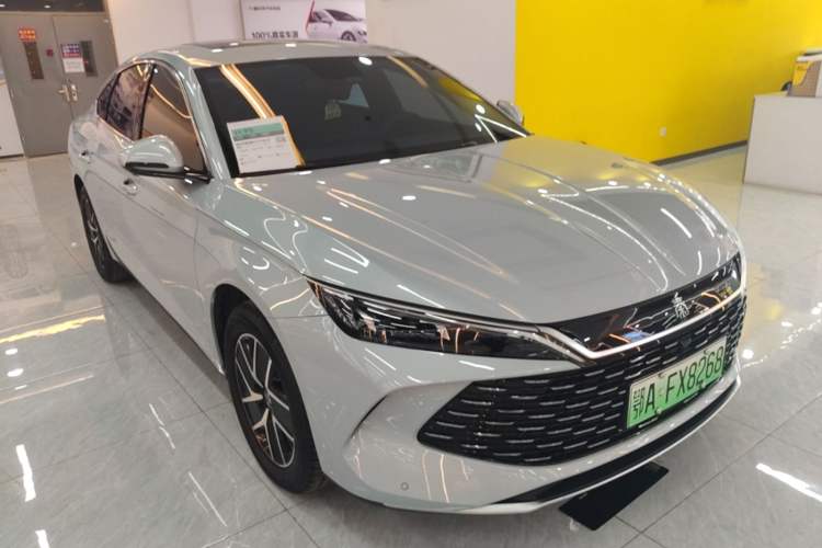 Used BYD Qin L 2024 DM-i 120KM Leading Model Front Right 45 Deg