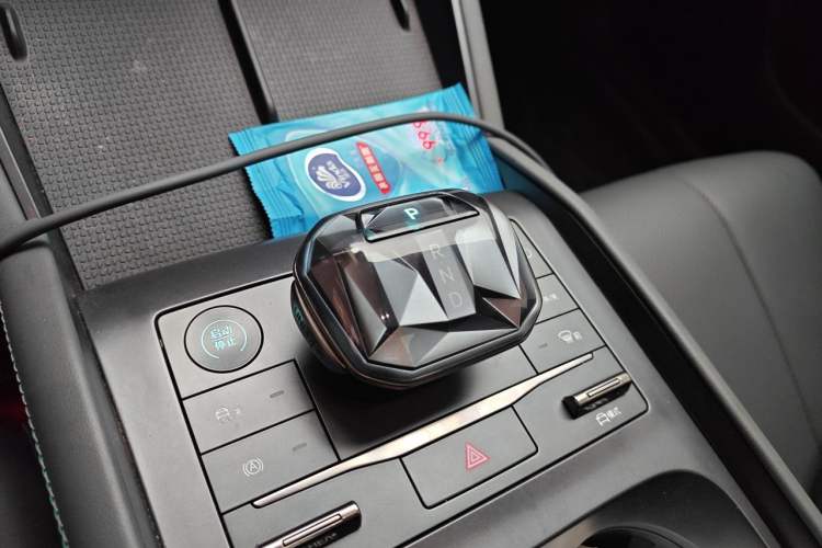 Used BYD Qin L 2024 DM-i 120KM Leading Model Gear Lever