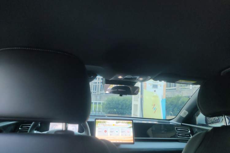 Used BYD Qin L 2024 DM-i 80KM Beyond Model Headliner