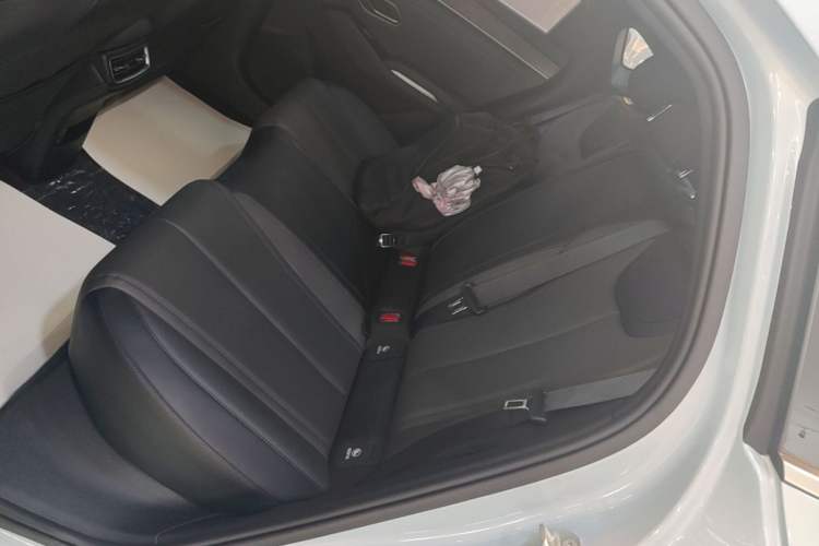 Used BYD Qin L 2024 DM-i 120KM Leading Model Left Rear Seat