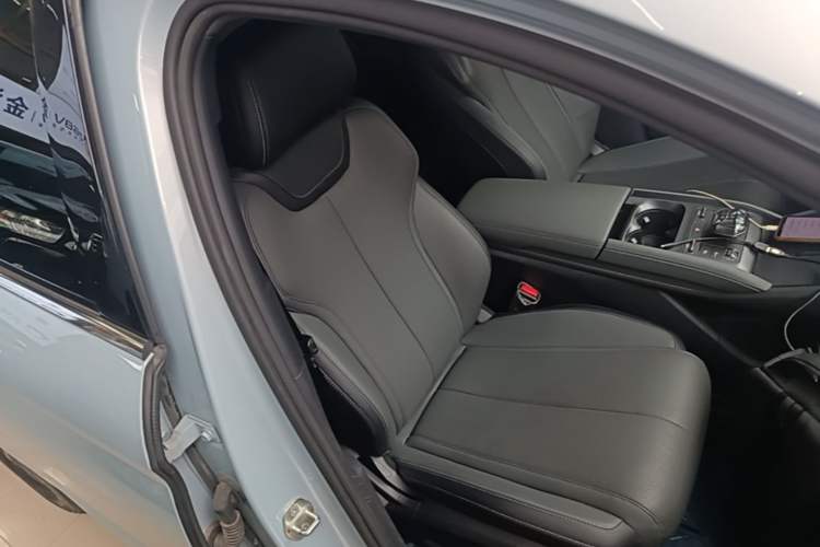 Used BYD Qin L 2024 DM-i 80KM Leading Model Right Front Seat