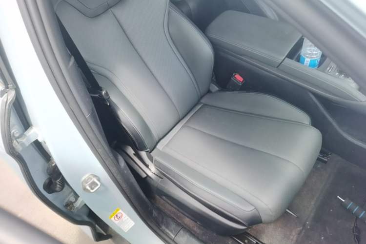 Used BYD Qin L 2024 DM-i 80KM Leading Model Right Front Seat
