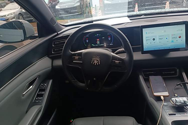 Used BYD Qin L 2024 DM-i 80KM Leading Model Steering Wheel