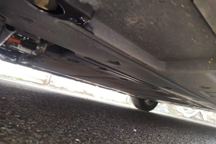 Used BYD Qin L 2024 DM-i 80KM Leading Model Chassis Front Left