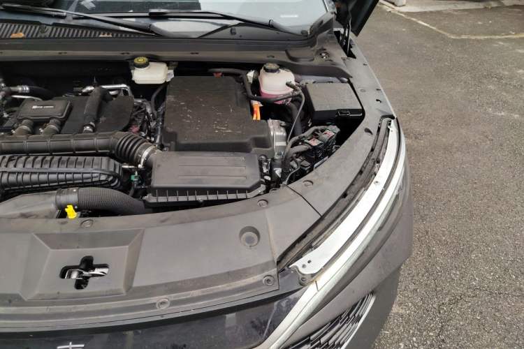 Used BYD Qin L 2024 DM-i 80KM Leading Model Engine Bay Left