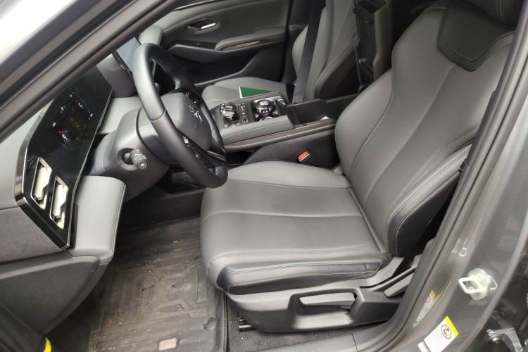 Used BYD Qin L 2024 DM-i 80KM Leading Model Left Front Seat