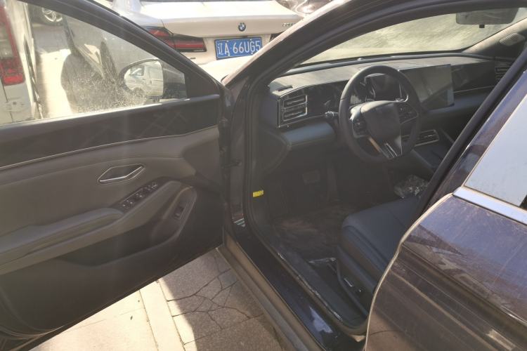 Used BYD Qin L 2024 DM-i 120KM Leading Model Driver Seat