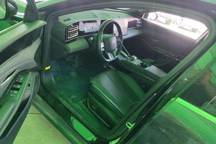 Used BYD Qin L 2024 DM-i 120KM Leading Model Driver Seat