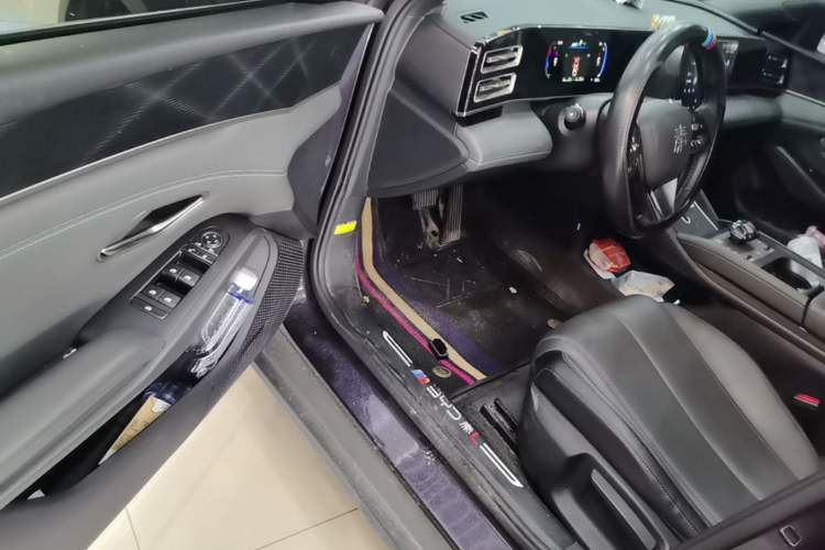 Used BYD Qin L 2024 DM-i 80KM Leading Model Driver Seat