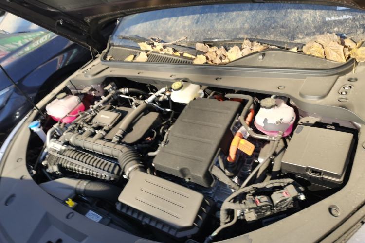 Used BYD Qin L 2024 DM-i 120KM Leading Model Engine Bay