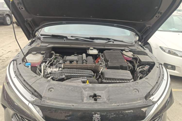 Used BYD Qin L 2024 DM-i 120KM Beyond Model Engine Bay