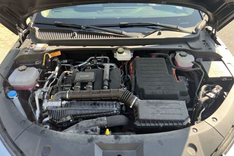 Used BYD Qin L 2024 DM-i 80KM Beyond Model Engine Bay