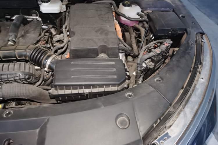 Used BYD Qin L 2024 DM-i 120KM Beyond Model Engine Bay Left