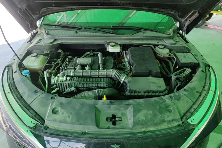 Used BYD Qin L 2024 DM-i 120KM Leading Model Engine Bay