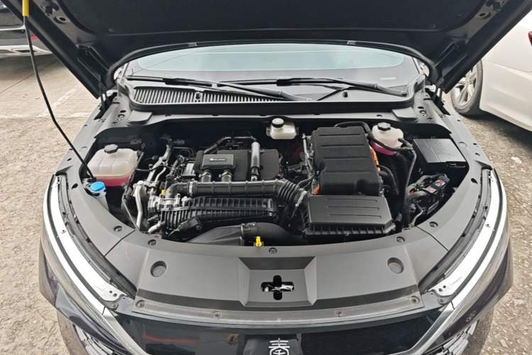 Used BYD Qin L 2024 DM-i 120KM Beyond Model Engine Bay