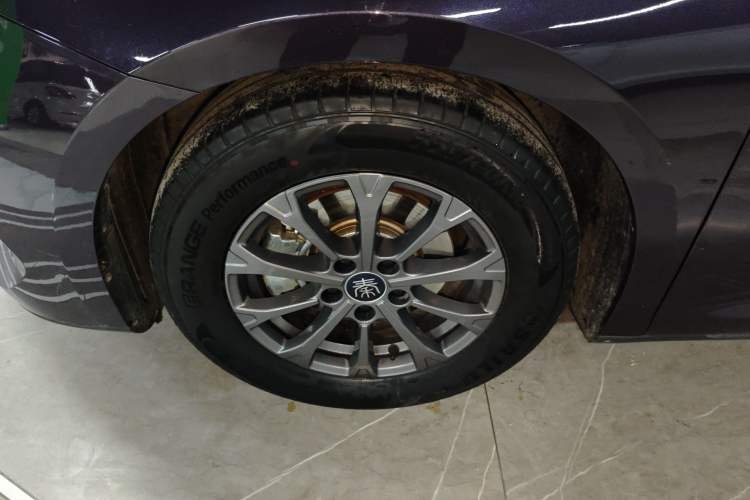 Used BYD Qin L 2024 DM-i 80KM Beyond Model Exterior 4