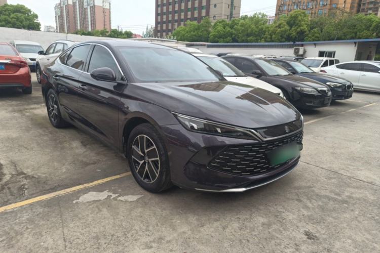 Used BYD Qin L 2024 DM-i 120KM Beyond Model Front Right 45 Deg