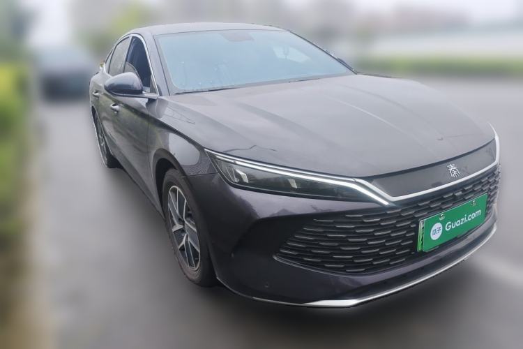 Used BYD Qin L 2024 DM-i 80KM Beyond Model Front Right 45 Deg