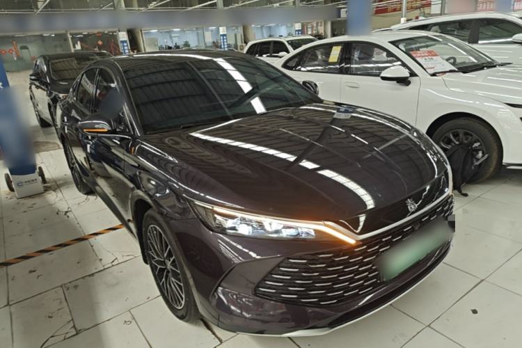 Used BYD Qin L 2024 DM-i 120KM Excellence Model Front Right 45 Deg