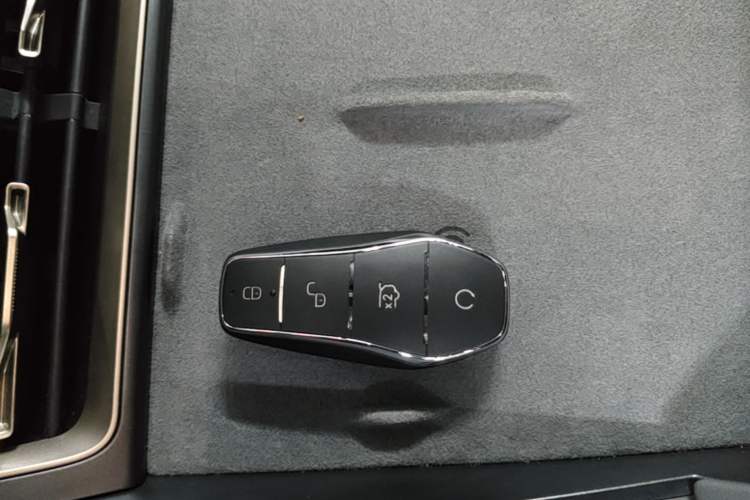 Used BYD Qin L 2024 DM-i 120KM Excellence Model Interior 1