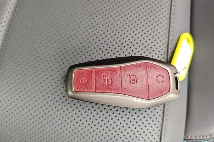 Used BYD Qin L 2024 DM-i 80KM Beyond Model Interior 1