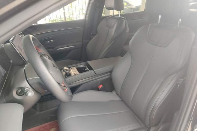 Used BYD Qin L 2024 DM-i 80KM Beyond Model Left Front Seat