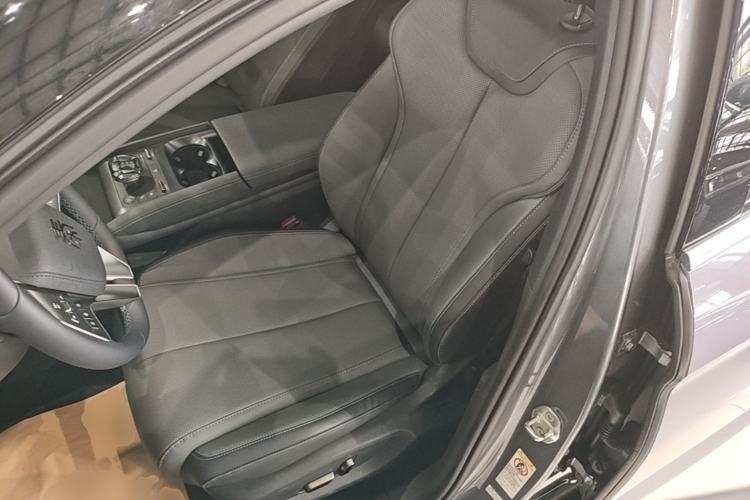 Used BYD Qin L 2024 DM-i 120KM Beyond Model Left Front Seat