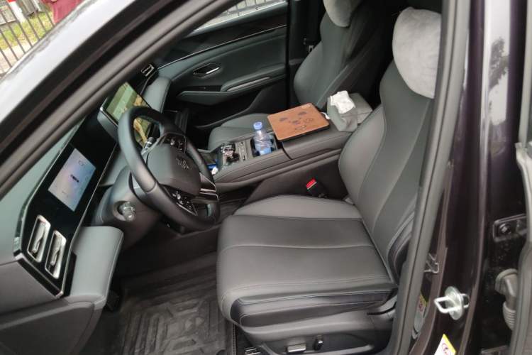Used BYD Qin L 2024 DM-i 80KM Beyond Model Left Front Seat