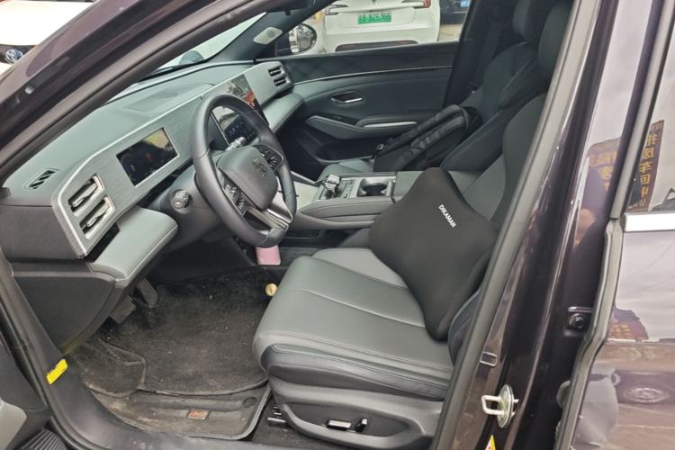 Used BYD Qin L 2024 DM-i 120KM Beyond Model Left Front Seat
