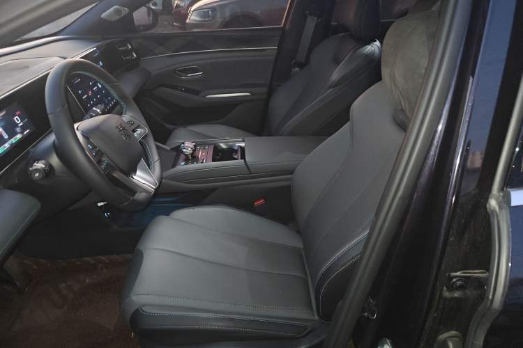 Used BYD Qin L 2024 DM-i 120KM Beyond Model Left Front Seat