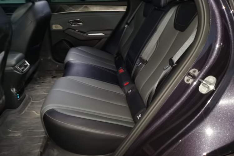 Used BYD Qin L 2024 DM-i 120KM Beyond Model Left Rear Seat