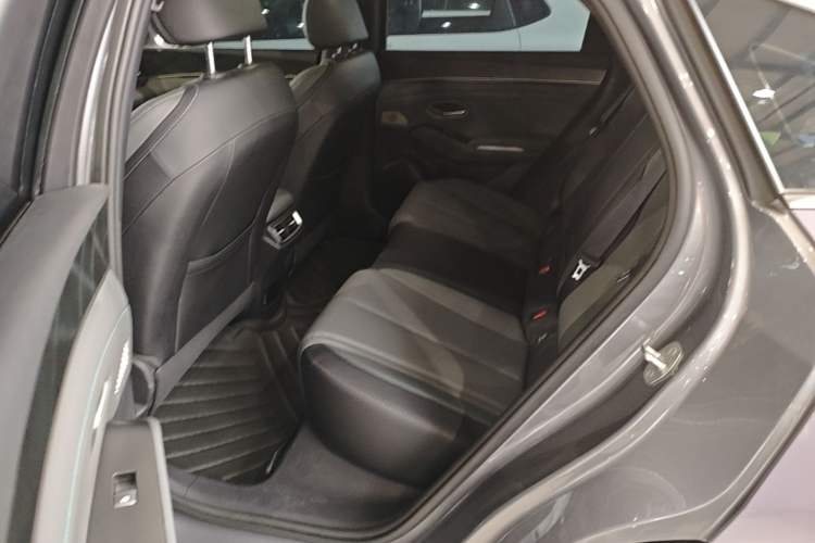 Used BYD Qin L 2024 DM-i 120KM Beyond Model Left Rear Seat
