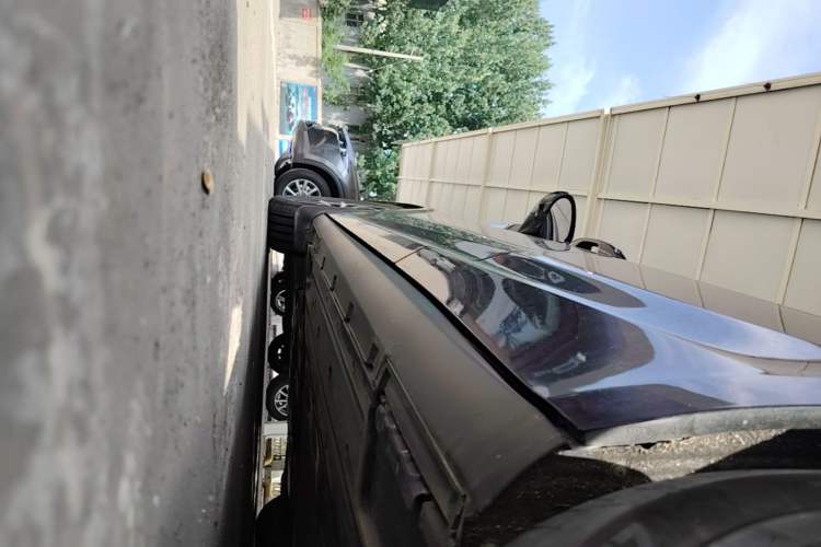 Used BYD Qin L 2024 DM-i 80KM Beyond Model Left Side Sill