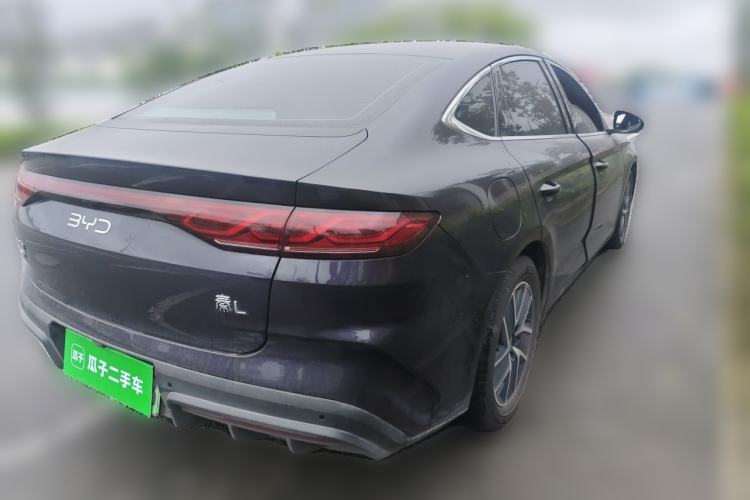 Used BYD Qin L 2024 DM-i 80KM Beyond Model Rear Right 45 Deg