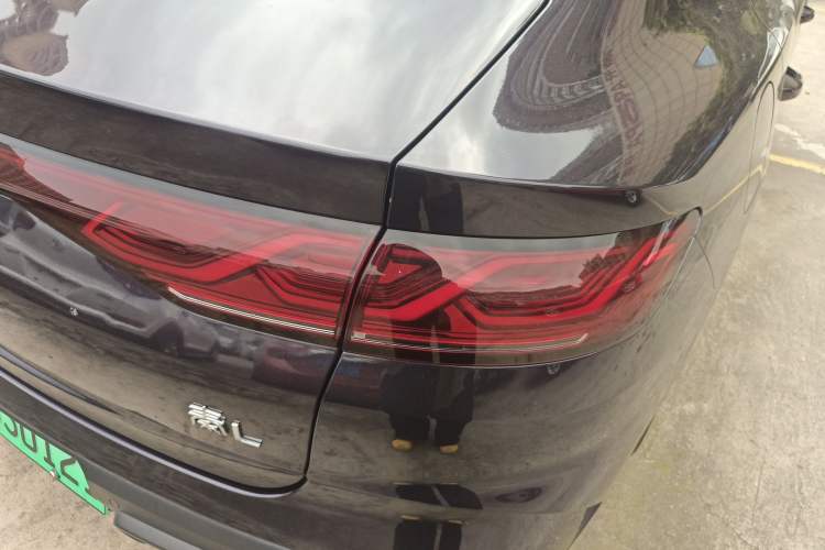 Used BYD Qin L 2024 DM-i 120KM Beyond Model Right Rear Taillight