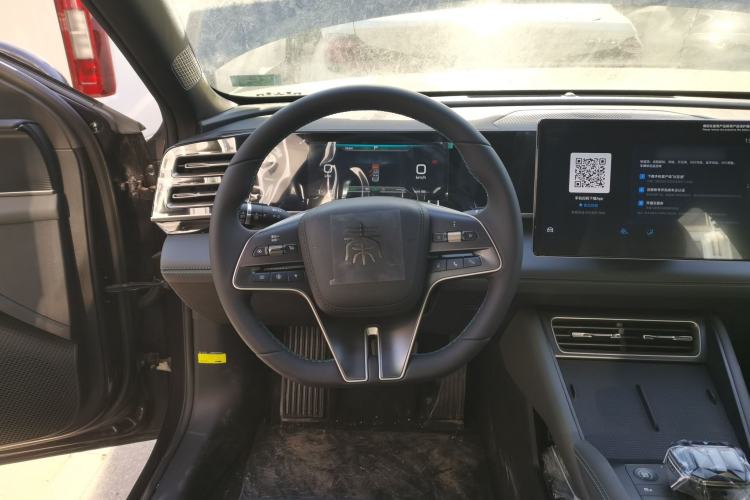 Used BYD Qin L 2024 DM-i 120KM Leading Model Steering Wheel