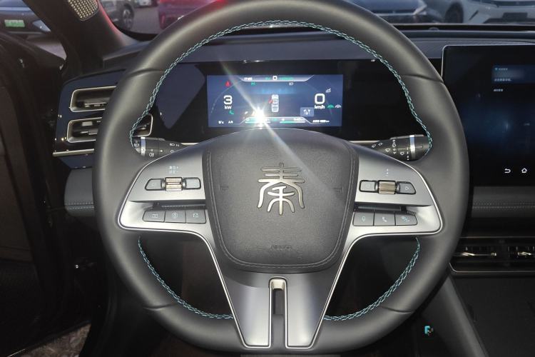 Used BYD Qin L 2024 DM-i 120KM Beyond Model Steering Wheel