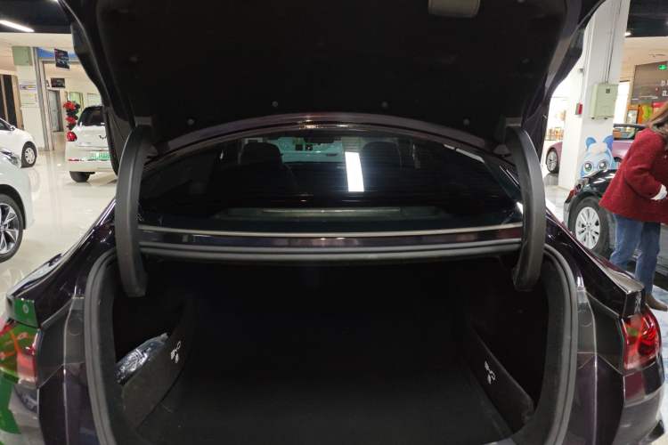 Used BYD Qin L 2024 DM-i 80KM Beyond Model Trunk