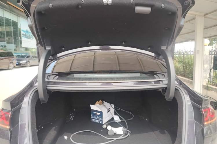 Used BYD Qin L 2024 DM-i 80KM Beyond Model Trunk