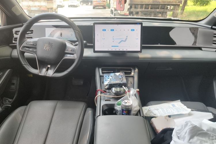 Used BYD Qin L 2024 DM-i 80KM Beyond Model Center Console